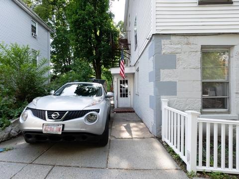 14 Smythe St, Brookline, MA 02445 photo 2