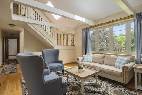 509 Center St, Raynham, MA 02767 photo 6