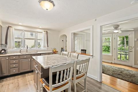 58 Farrar Ave, Worcester, MA 01604 photo 11