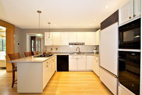 27 Webb St, Middleton, MA 01949 photo 25