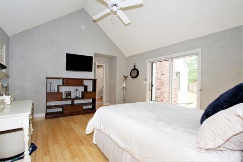 27 Webb St, Middleton, MA 01949 photo 18