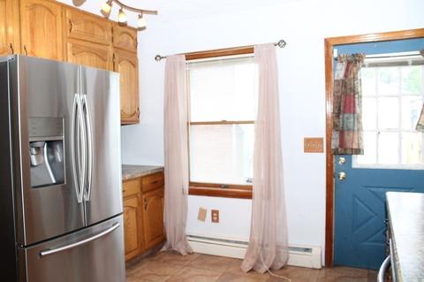 233 Savoy Ave, Springfield, MA 01104 photo 5