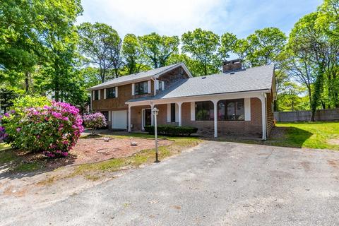 15 Sterling Rd, Hyannis, MA 02601 photo 1