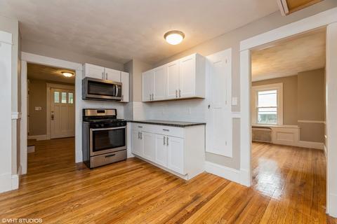 45 Powell Ave, Springfield, MA 01118 photo 9