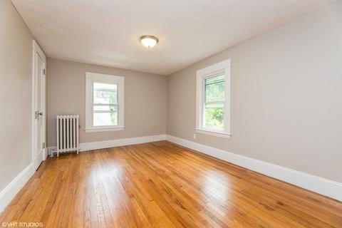 45 Powell Ave, Springfield, MA 01118 photo 12