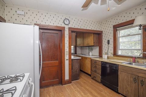 31 Zoar Ave, Dedham, MA 02026 photo 16