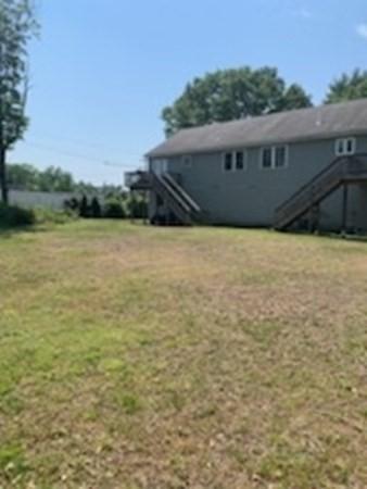 15 Nathaniel Ct, Worcester, MA 01604 photo 13