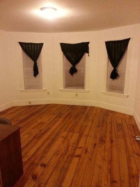 9 Lewis St, Everett, MA 02149 photo 3