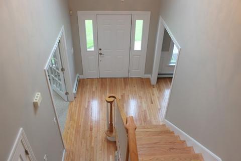 47 School St, Upton, MA 01568 photo 23