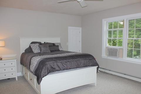 47 School St, Upton, MA 01568 photo 26