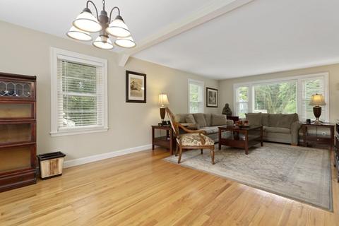 27 Elliott St, Danvers, MA 01923 photo 12