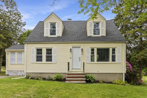 27 Elliott St, Danvers, MA 01923 photo 2