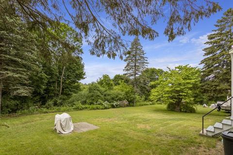 27 Elliott St, Danvers, MA 01923 photo 34