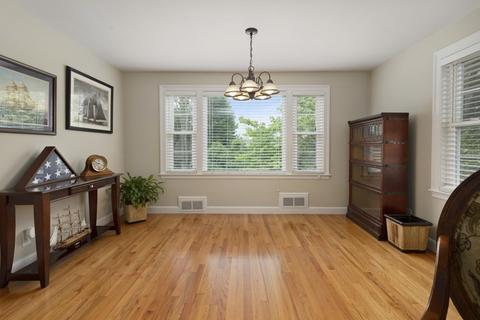 27 Elliott St, Danvers, MA 01923 photo 11