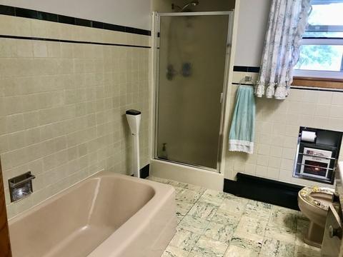 116 Hendrick St, Easthampton, MA 01027 photo 18