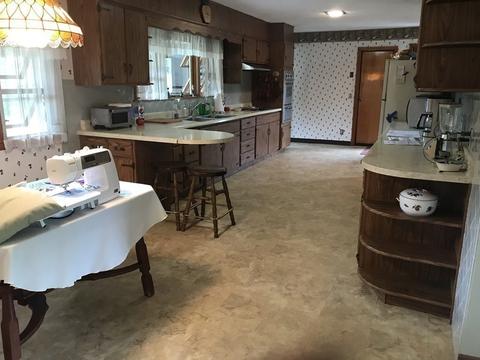 116 Hendrick St, Easthampton, MA 01027 photo 7