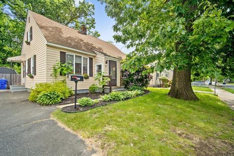 247 Dorset St, Springfield, MA 01108 photo 1