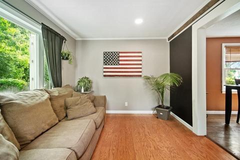 247 Dorset St, Springfield, MA 01108 photo 16