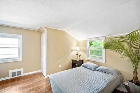 247 Dorset St, Springfield, MA 01108 photo 24