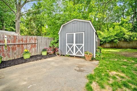 247 Dorset St, Springfield, MA 01108 photo 28