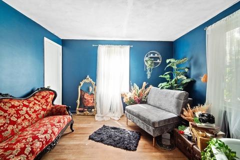 247 Dorset St, Springfield, MA 01108 photo 12