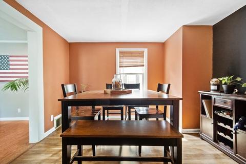 247 Dorset St, Springfield, MA 01108 photo 14