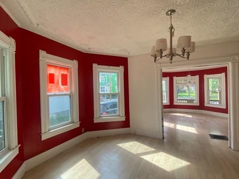 39 Wendell Pl, Springfield, MA 01105 photo 9