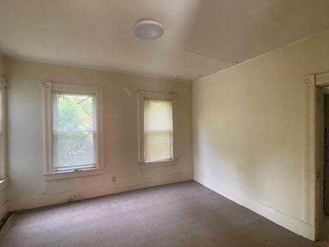 39 Wendell Pl, Springfield, MA 01105 photo 16