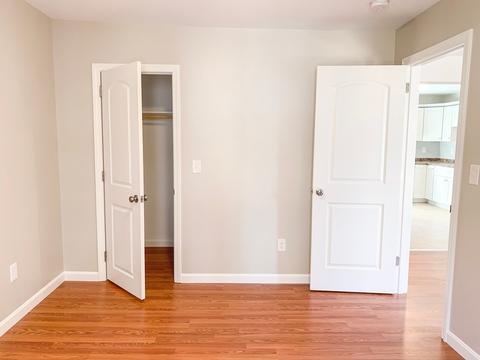 53 Moore St, Chicopee, MA 01013 photo 7