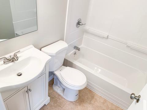 53 Moore St, Chicopee, MA 01013 photo 10