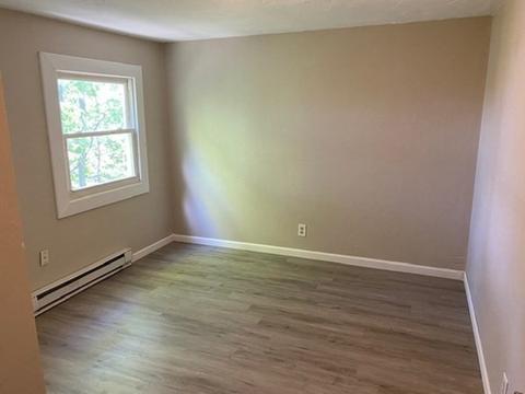 6 Blodgett Pl, Worcester, MA 01605 photo 6