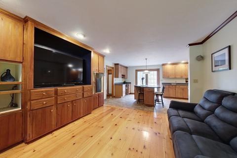 80 Tyler Rd, Townsend, MA 01469 photo 8