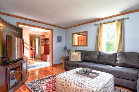 13 Station St, Upton, MA 01568 photo 11