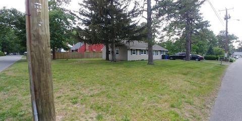 45 Emerald Rd, Springfield, MA 01119 photo 2