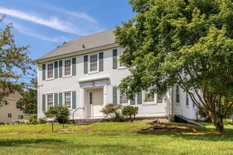 27 Andover St, Georgetown, MA 01833 photo 2
