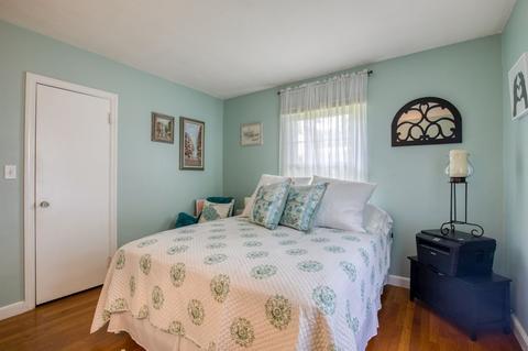 596 Roosevelt Ave, Springfield, MA 01118 photo 18