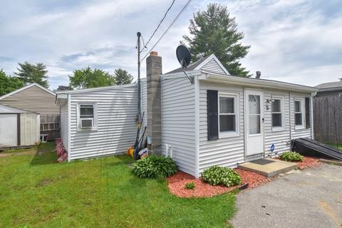 75 Wrentham Rd, Springfield, MA 01119 photo 1