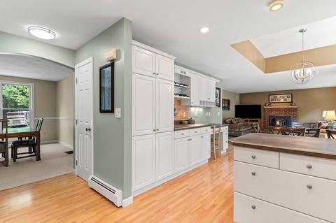 51 Hayden Cir, Hampton, NH 03842 photo 9