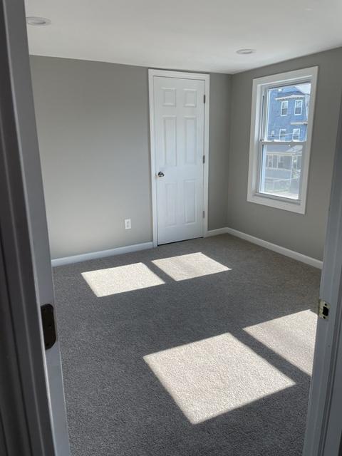 35 Middlesex St, Springfield, MA 01119 photo 13