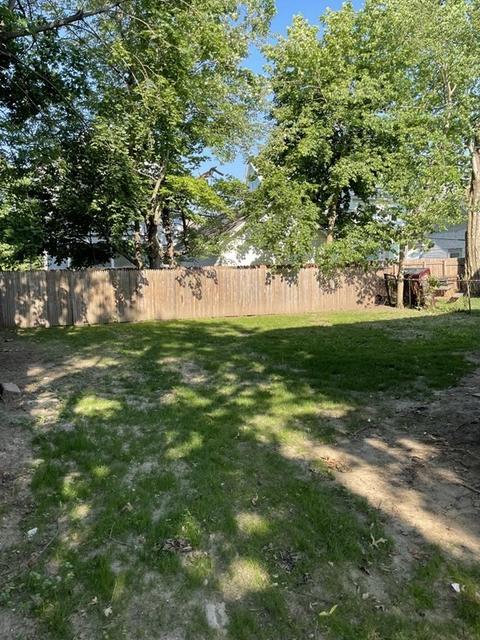 35 Middlesex St, Springfield, MA 01119 photo 3