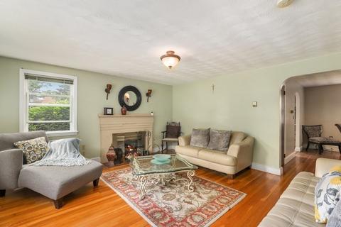 36 Bartlett Rd, Randolph, MA 02368 photo 1