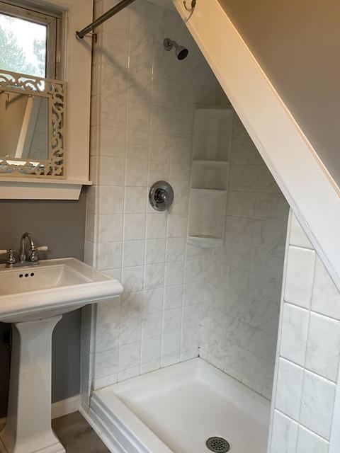 24 Ina St, Springfield, MA 01109 photo 15