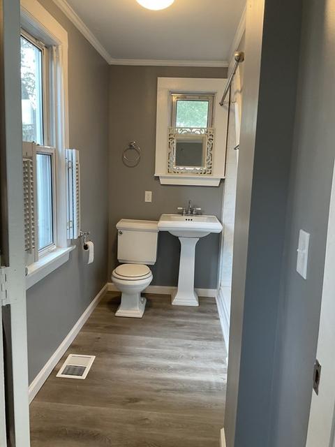 24 Ina St, Springfield, MA 01109 photo 13