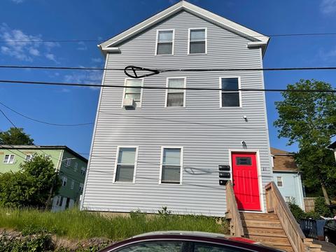 21 Mechanic St, Webster, MA 01570 photo 1