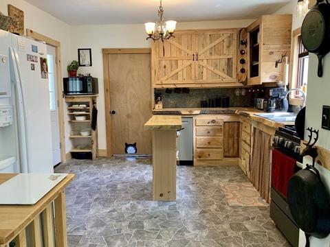 100 Summit St, Orange, MA 01364 photo 3
