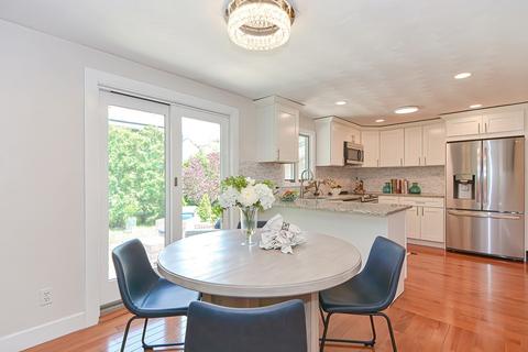 22 Irving Rd, Natick, MA 01760 photo 8