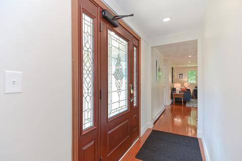22 Irving Rd, Natick, MA 01760 photo 3