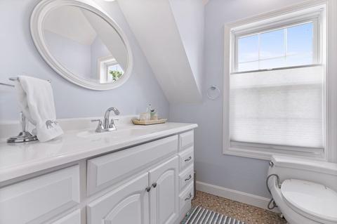 11 Williams St, Hingham, MA 02043 photo 24