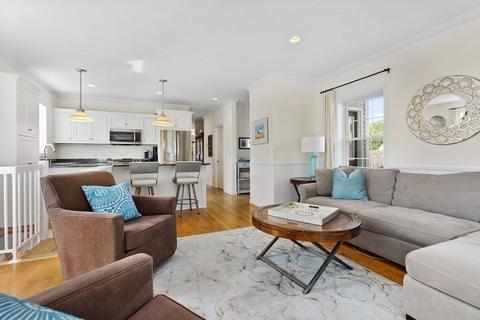 11 Williams St, Hingham, MA 02043 photo 9