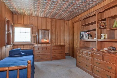 369 Florence St, Fall River, MA 02720 photo 31